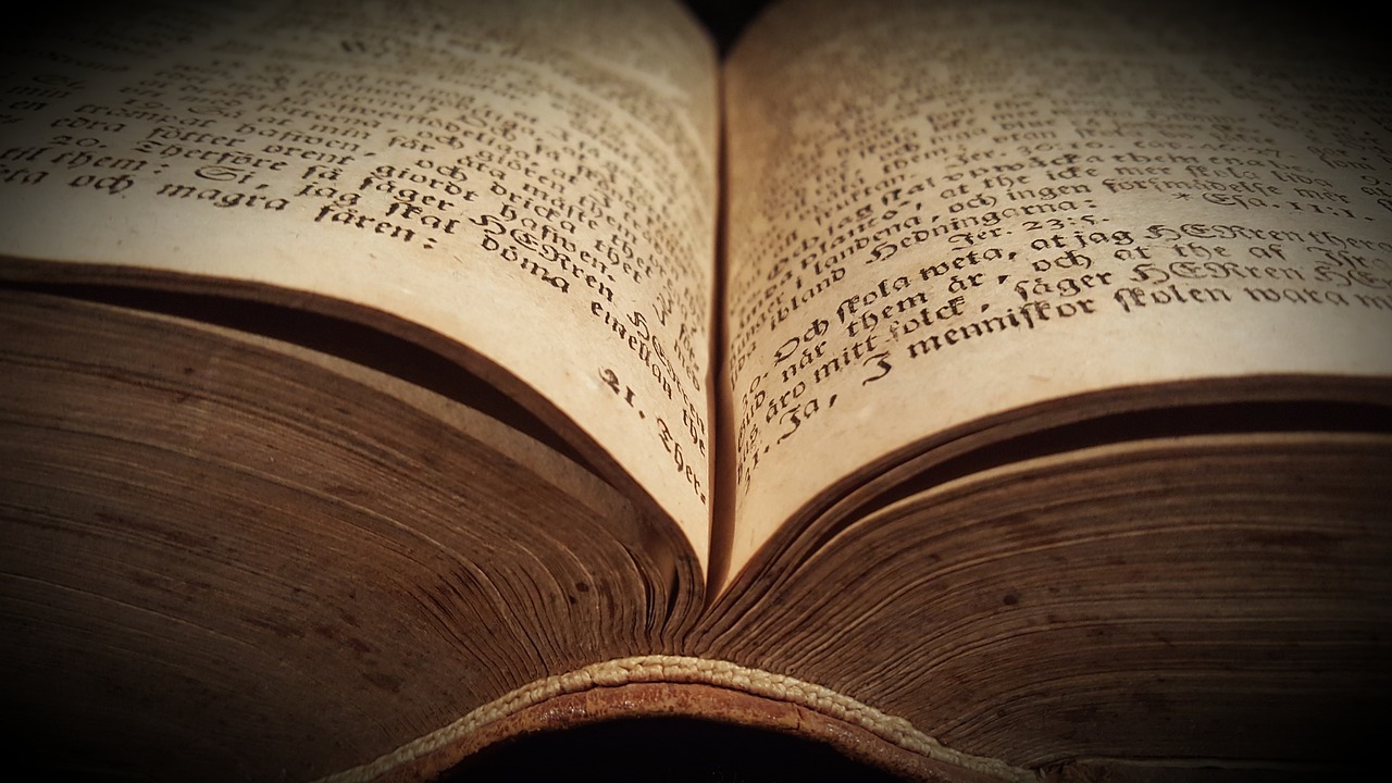 最新完結校園小說，青春的詩篇篇章